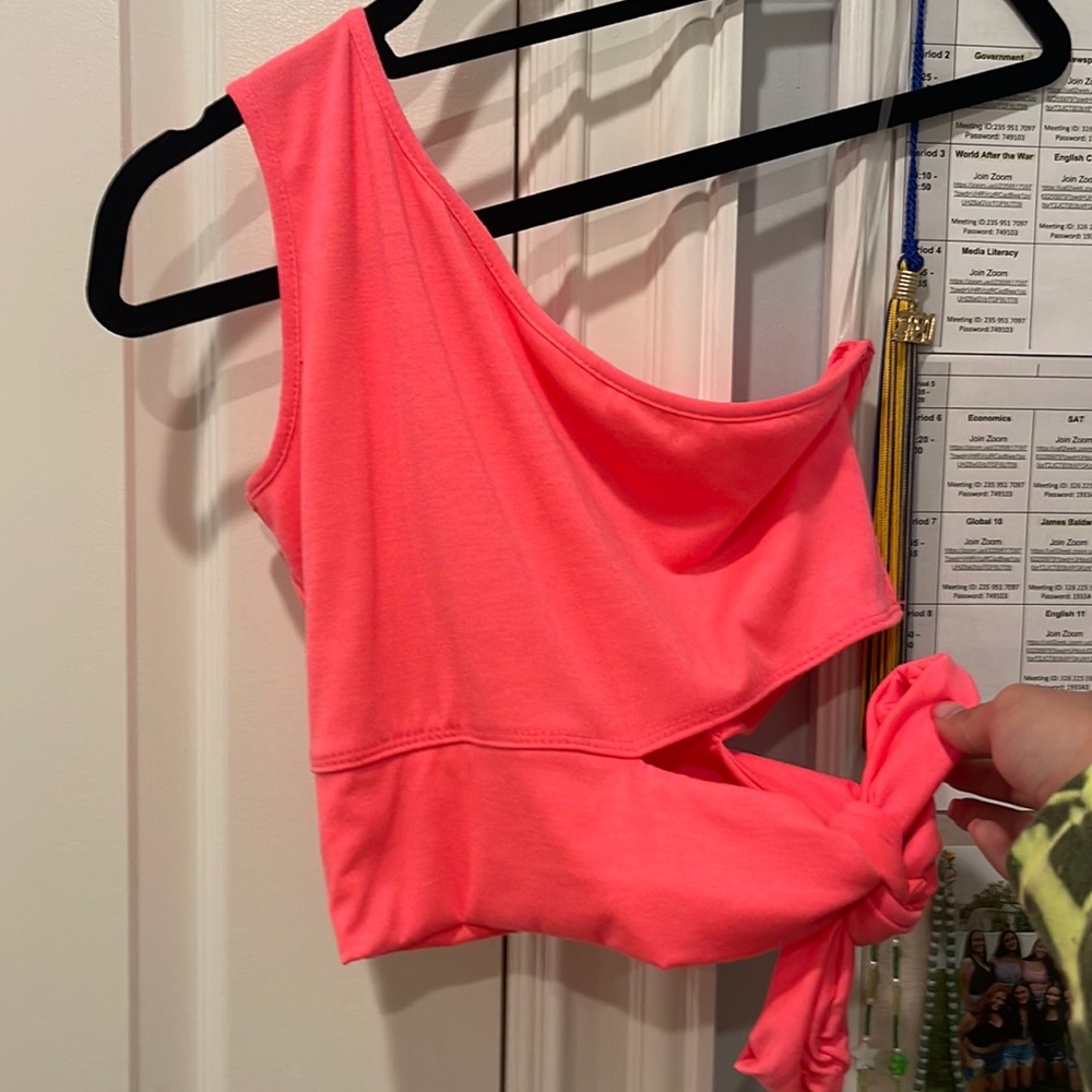 One shoulder tie top